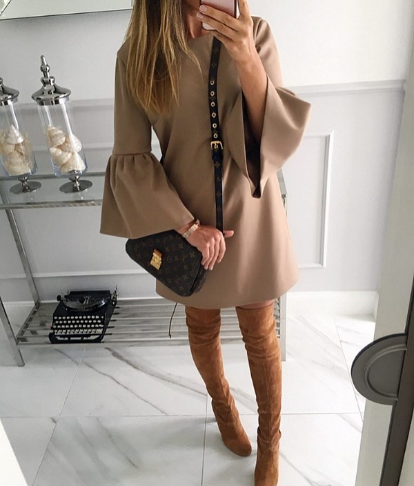 Мегамодные сеты с осенне-зимними платьями 2026-2027 — фото