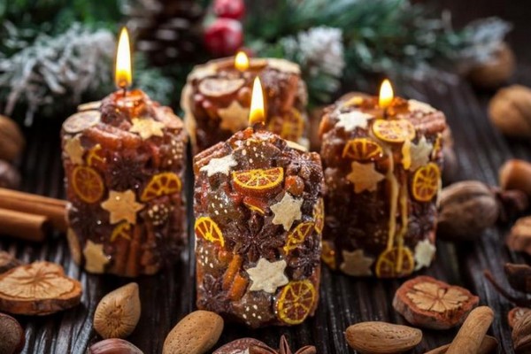 Лучшие 100+ фото примеров, как украсить дом на Новый 2027 год!