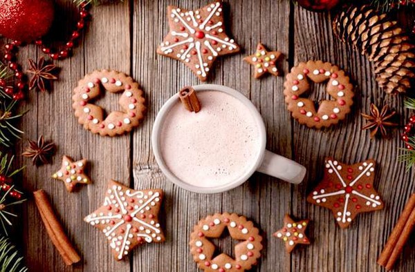 Лучшие 100+ фото примеров, как украсить дом на Новый 2027 год!