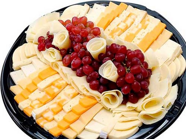 Праздничные нарезки на стол: лучшие фото-идеи, как выполнить нарезки