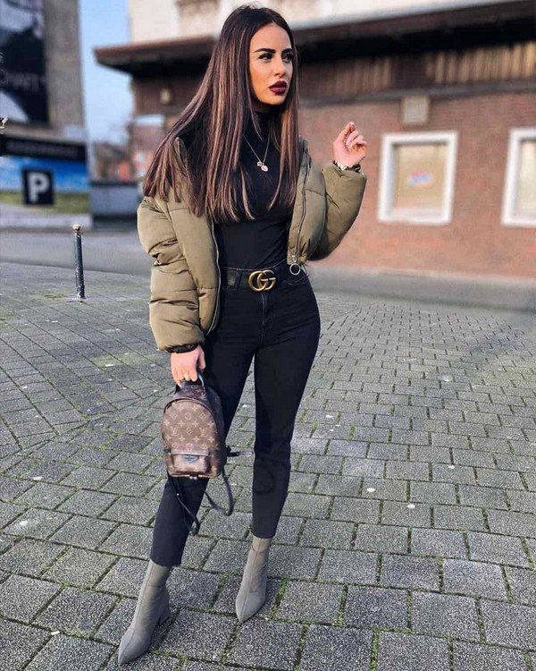 Как модно одеваться зимой 2026-2027: топ образов на зиму в разных стилях — фото