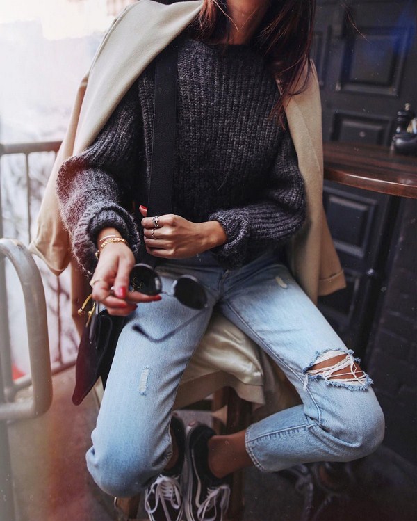 Как модно одеваться зимой 2026-2027: топ образов на зиму в разных стилях — фото