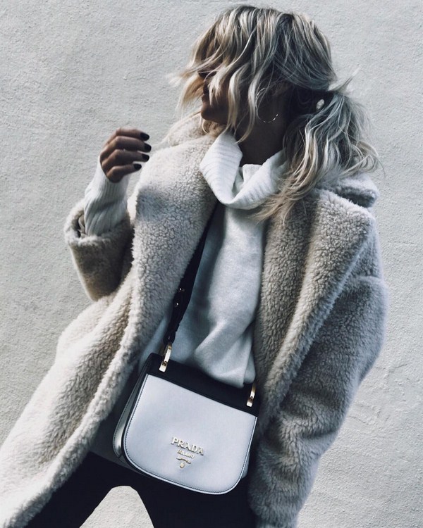Как модно одеваться зимой 2026-2027: топ образов на зиму в разных стилях — фото