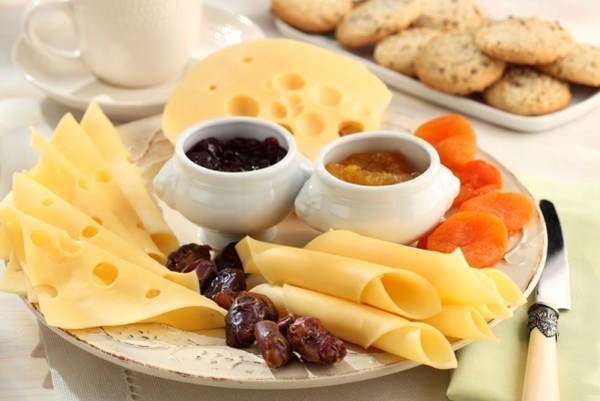 Праздничные нарезки на стол: лучшие фото-идеи, как выполнить нарезки