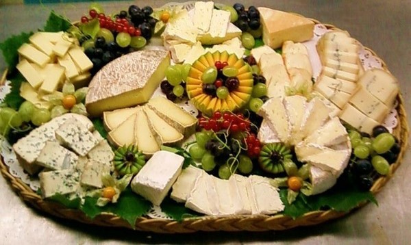 Праздничные нарезки на стол: лучшие фото-идеи, как выполнить нарезки