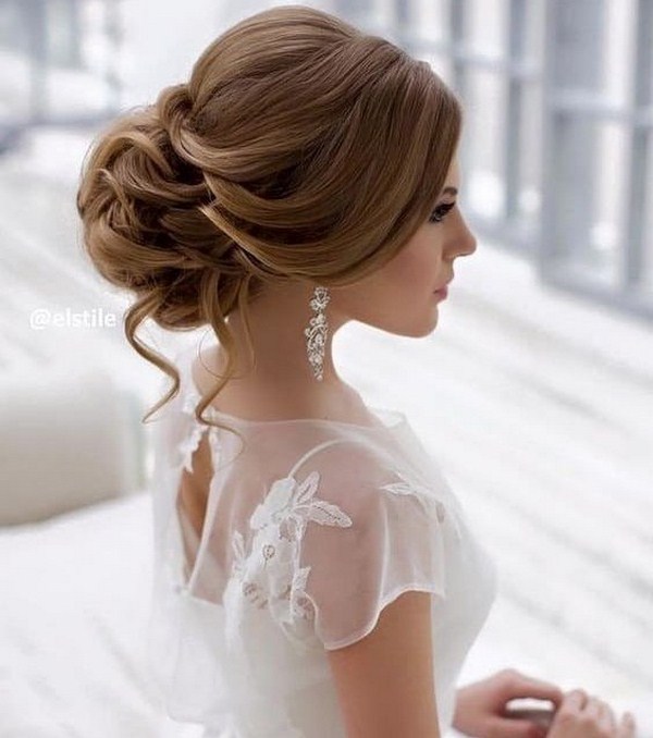 Изумительные варианты прически на вечер: фото-новинки вечерней прически 2026 года