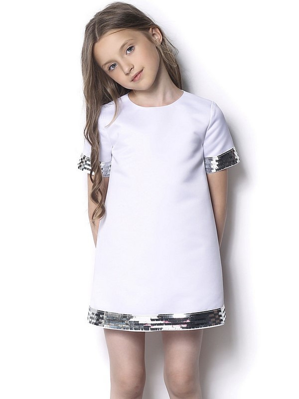 Красивейшие платья для девочек 2026 года: лучшие идеи образов для юных принцесс