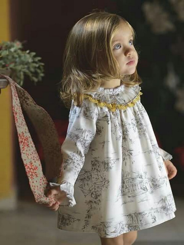 Красивейшие платья для девочек 2026 года: лучшие идеи образов для юных принцесс