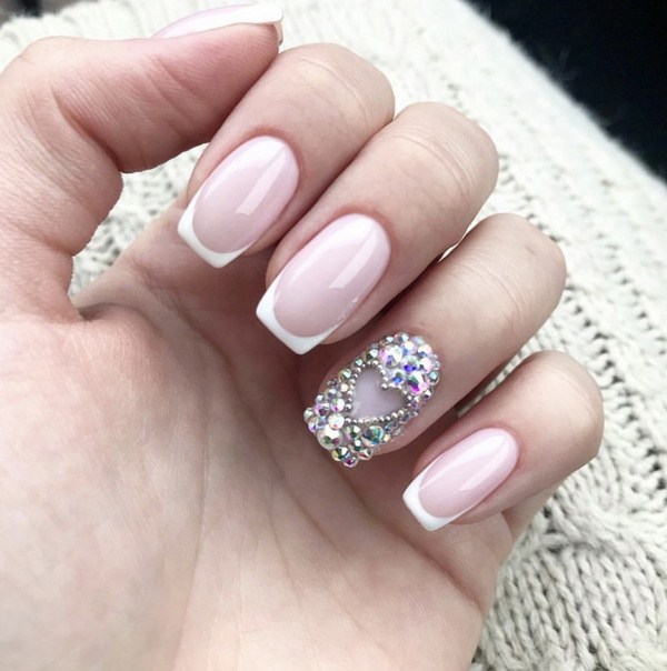 Тренды маникюра на 14 февраля: оригинальный дизайн ногтей 2026 с сердечками