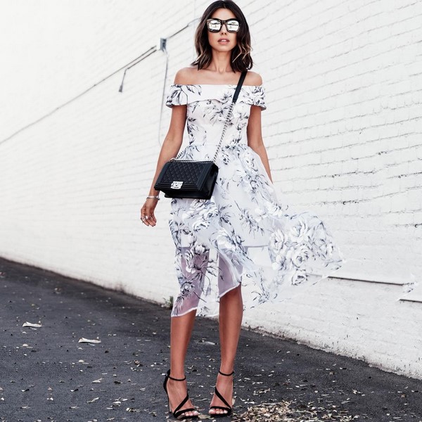 Лучшие весенние образы с платьями 2026: какими будут самые модные платья предстоящей весны — смотри фото