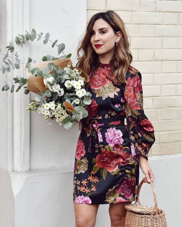 Лучшие весенние образы с платьями 2026: какими будут самые модные платья предстоящей весны — смотри фото