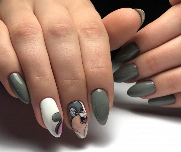 Топовые идеи дизайна маникюра на длинные ногти сезона 2026: модные фото-новинки