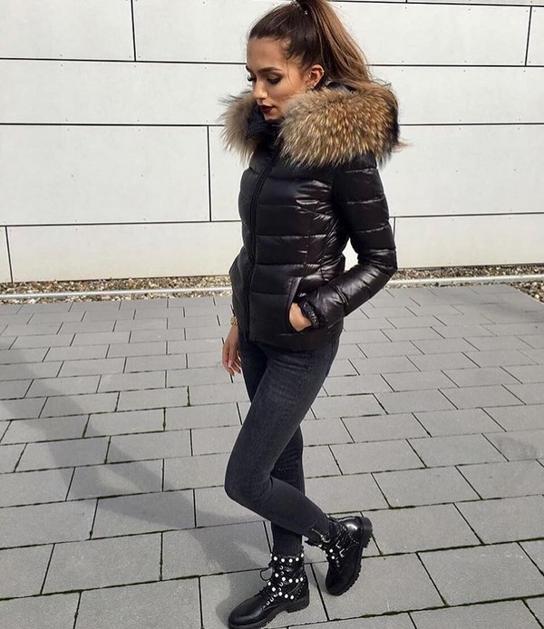 Тренды женских курток на весну 2026: лучшие весенние луки с куртками на фото