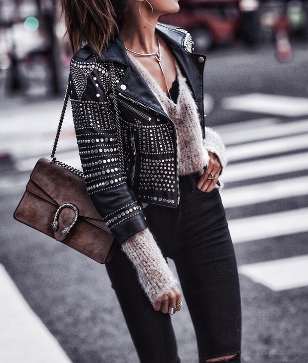 Тренды женских курток на весну 2026: лучшие весенние луки с куртками на фото