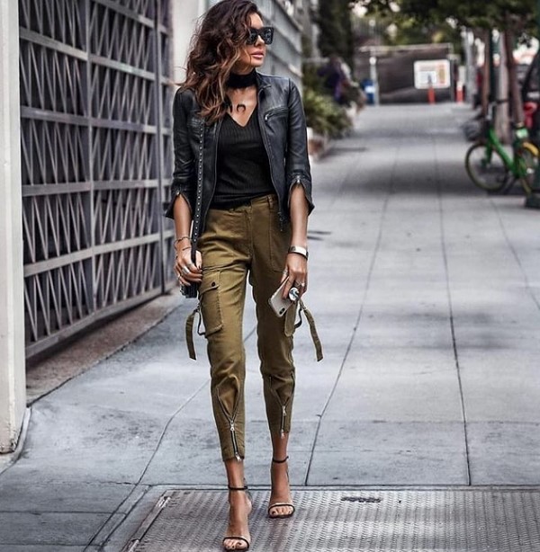 Тренды женских курток на весну 2026: лучшие весенние луки с куртками на фото