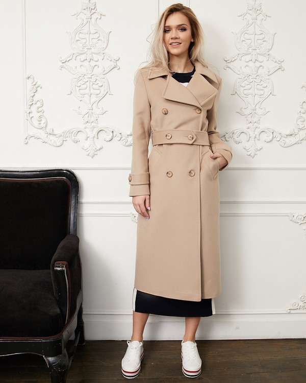 Тренды пальто на весну 2026: модные модели и новинки на фото