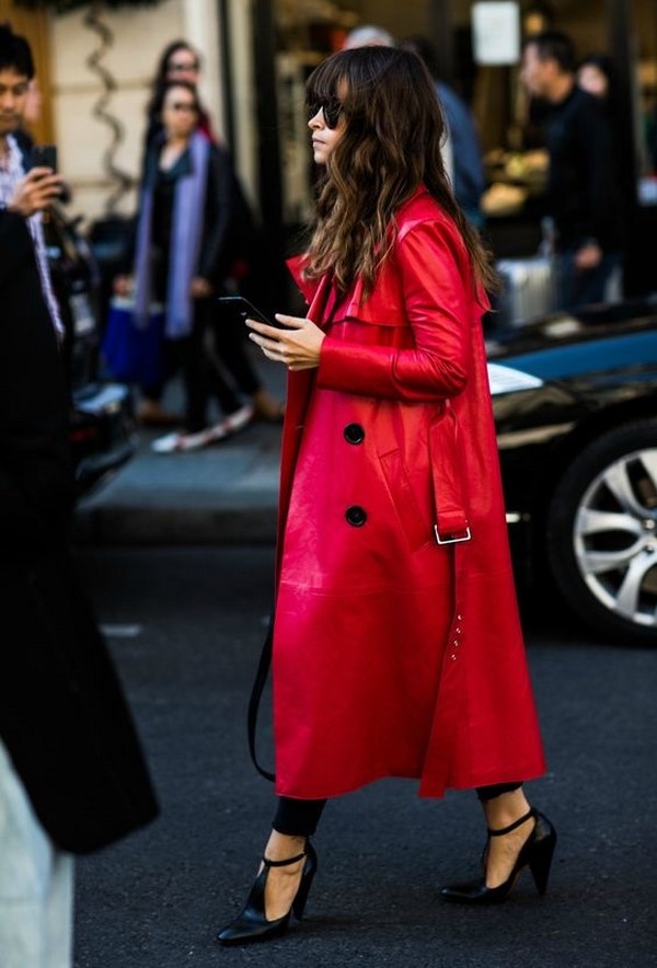 Тренды пальто на весну 2026: модные модели и новинки на фото