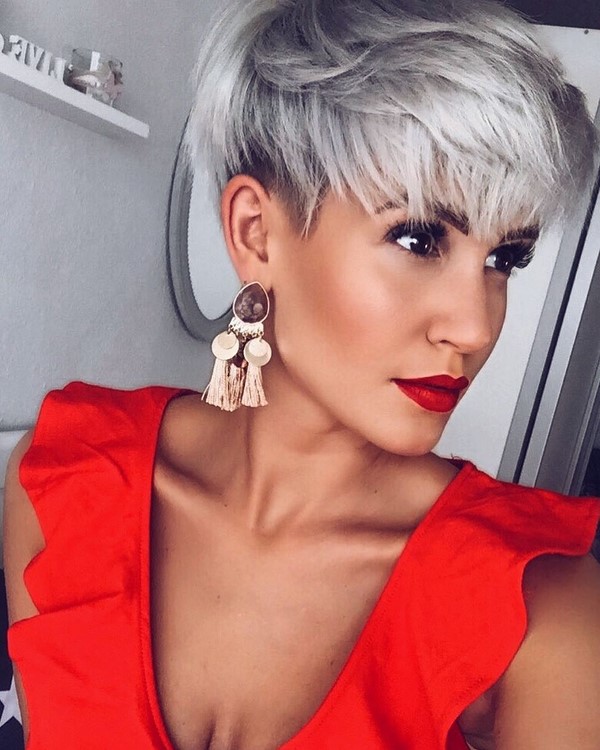 Утонченные стрижки пикси 2026: идеи, новинки, лучшие образы — фото