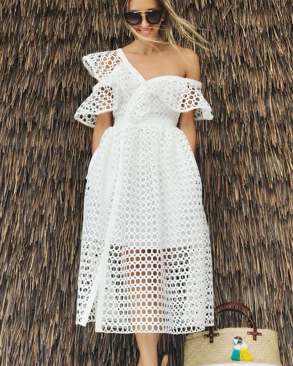 Самые красивые белые платья 2026: фото, идеи, новинки, тренды