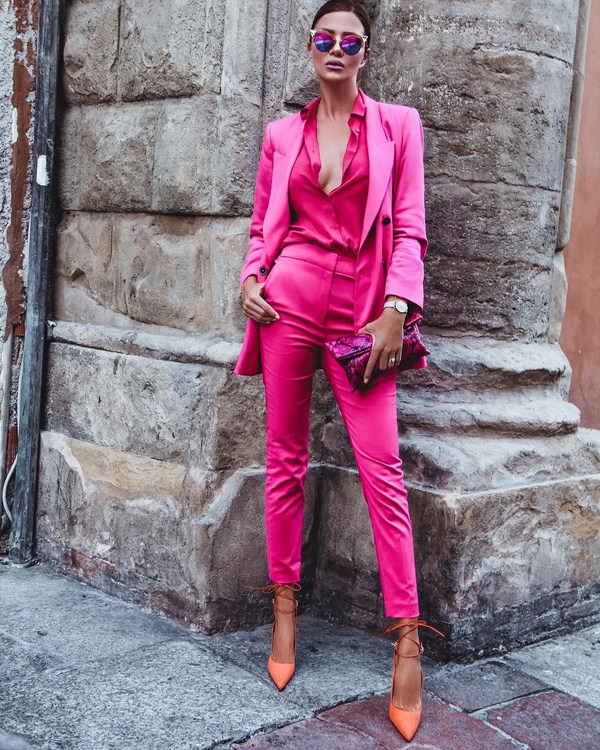 Эффектные total look 2026 в разных цветах – модные фото-идеи