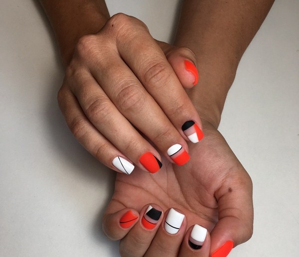 Удивительный лунный маникюр 2026 на топ-15 трендов: фото-новинки