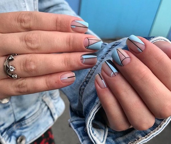 Удивительный лунный маникюр 2026 на топ-15 трендов: фото-новинки