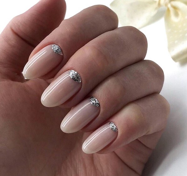 Удивительный лунный маникюр 2026 на топ-15 трендов: фото-новинки