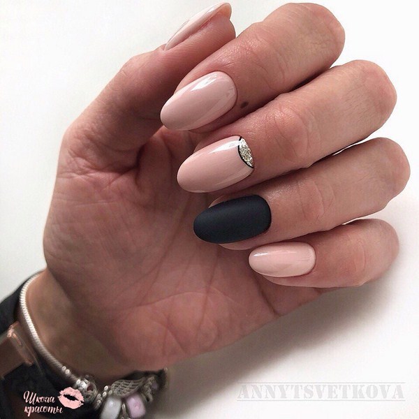 Удивительный лунный маникюр 2026 на топ-15 трендов: фото-новинки