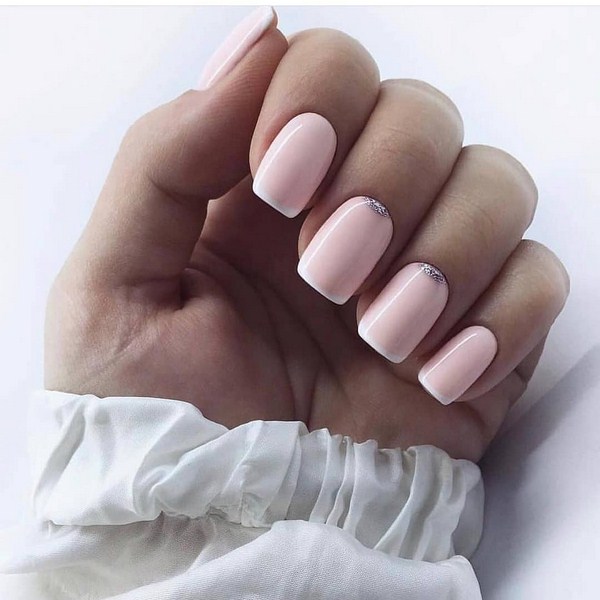 Удивительный лунный маникюр 2026 на топ-15 трендов: фото-новинки