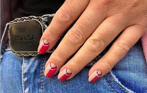 Удивительный лунный маникюр 2026 на топ-15 трендов: фото-новинки