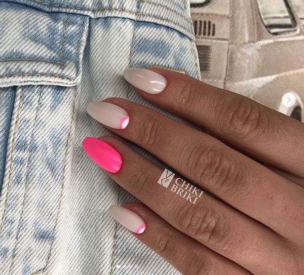 Удивительный лунный маникюр 2026 на топ-15 трендов: фото-новинки