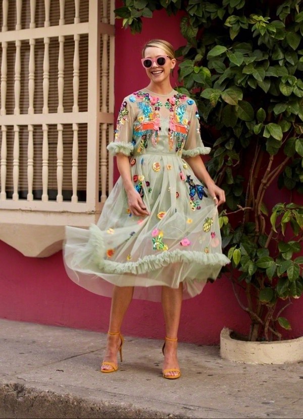 Стильное лето на примере самых модных летних образов 2026 – фото-тренды