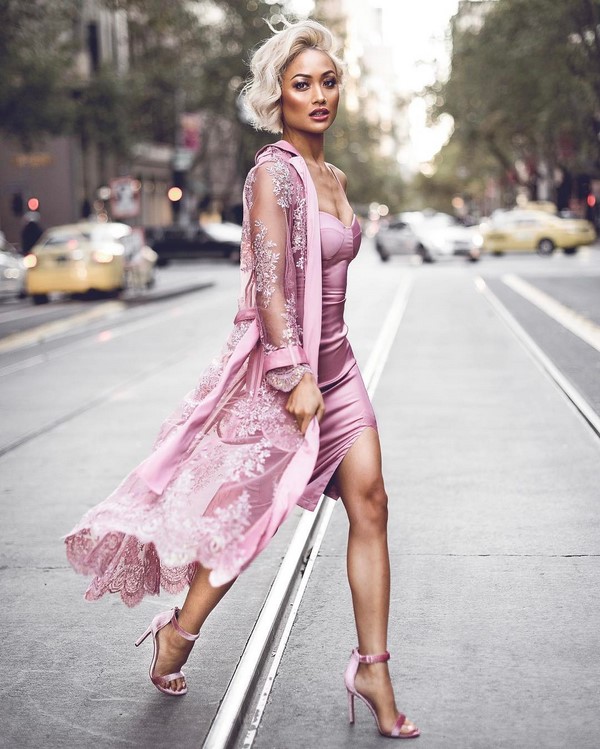 Стильное лето на примере самых модных летних образов 2026 – фото-тренды