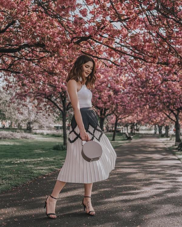 Стильное лето на примере самых модных летних образов 2026 – фото-тренды