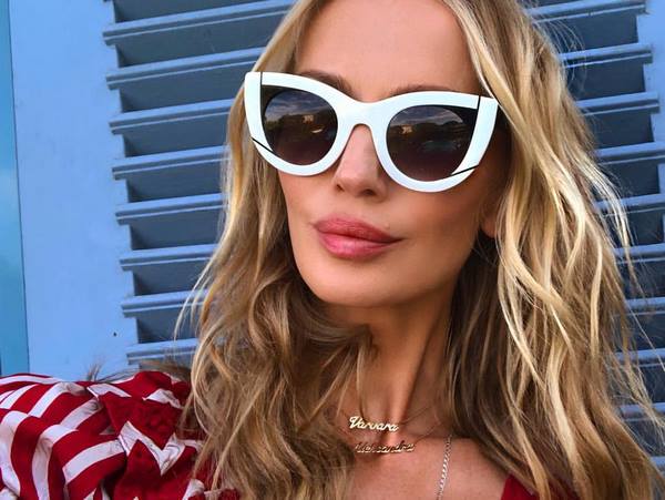 Супер новинки солнцезащитных очков: лучшие модели 2026 на фото