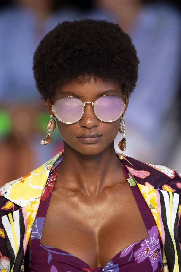 Супер новинки солнцезащитных очков: лучшие модели 2026 на фото