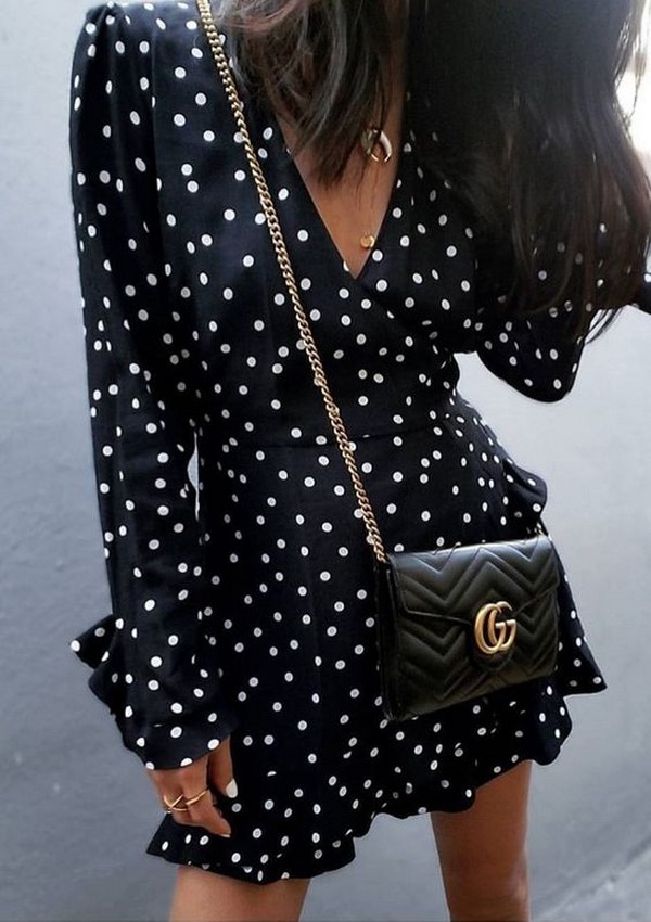 Главный принт сезона 2026 года – polka dots! Лучшие образы и последние тренды на фото