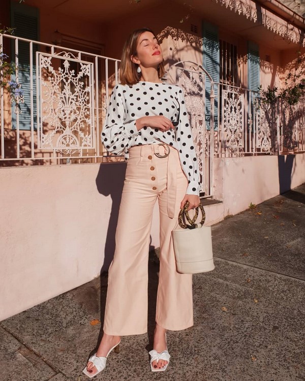 Главный принт сезона 2026 года – polka dots! Лучшие образы и последние тренды на фото