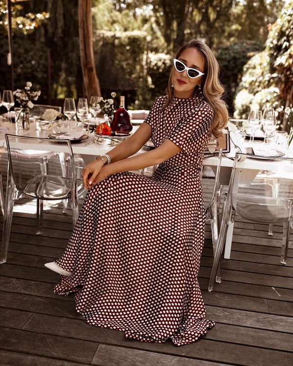 Главный принт сезона 2026 года – polka dots! Лучшие образы и последние тренды на фото