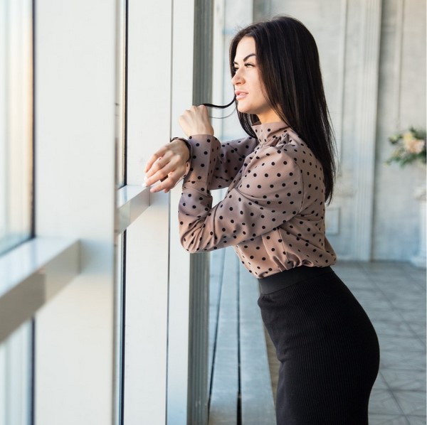 Главный принт сезона 2026 года – polka dots! Лучшие образы и последние тренды на фото