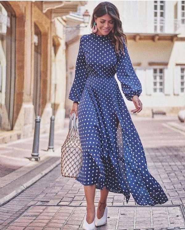 Главный принт сезона 2026 года – polka dots! Лучшие образы и последние тренды на фото