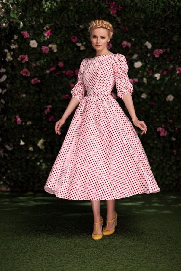 Главный принт сезона 2026 года – polka dots! Лучшие образы и последние тренды на фото