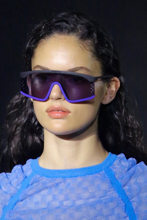 Супер новинки солнцезащитных очков: лучшие модели 2026 на фото