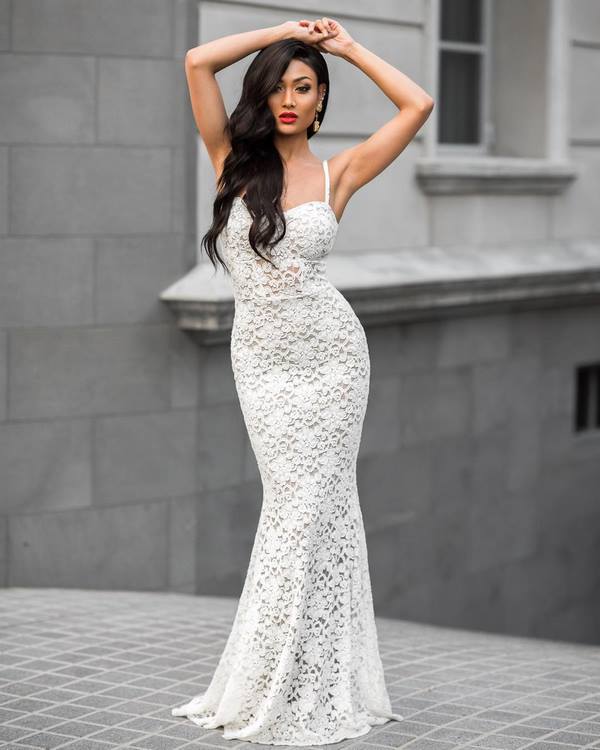 Самые красивые кружевные платья 2026: фото, новинки, тренды