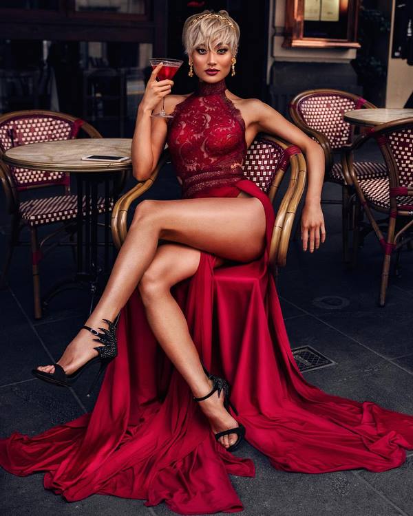 Самые красивые кружевные платья 2026: фото, новинки, тренды