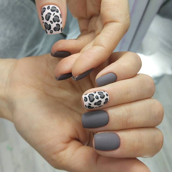 Завораживающий матовый маникюр 2026: новые тренды на фото