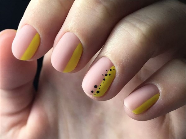 Минимализм на ноготках: бесподобные идеи маникюра минимализм 2026