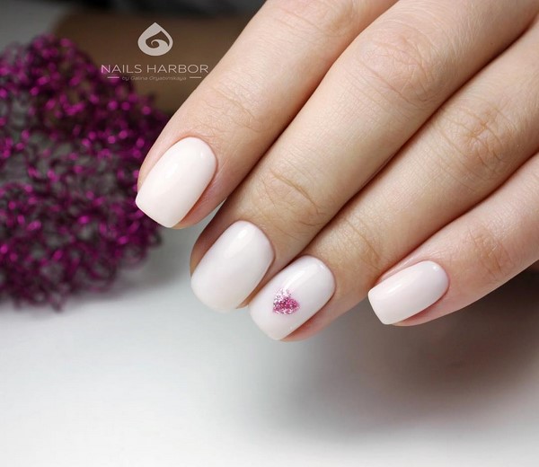 Минимализм на ноготках: бесподобные идеи маникюра минимализм 2026