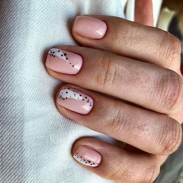 Минимализм на ноготках: бесподобные идеи маникюра минимализм 2026