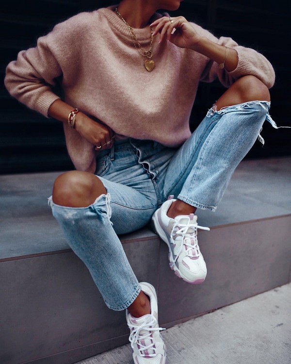 Модный деним 2026: топовые новинки джинсовой одежды для женщин